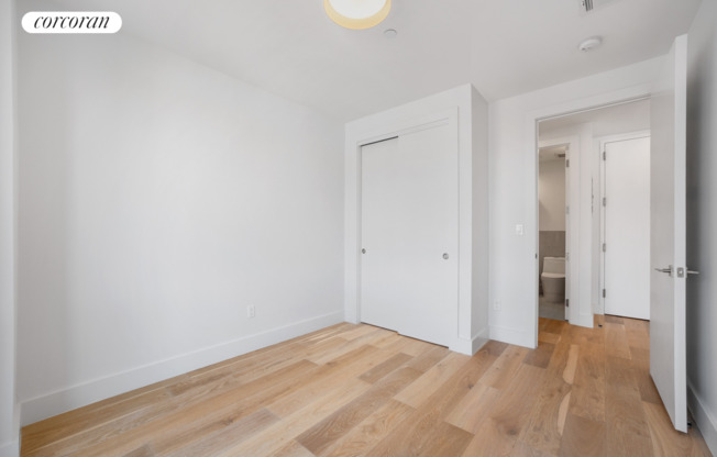 1173 ROGERS AVE