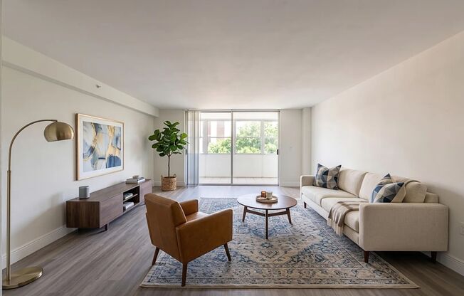 2 beds, 2 baths, 1,032 sqft, $1,525, Unit 515 (PR)