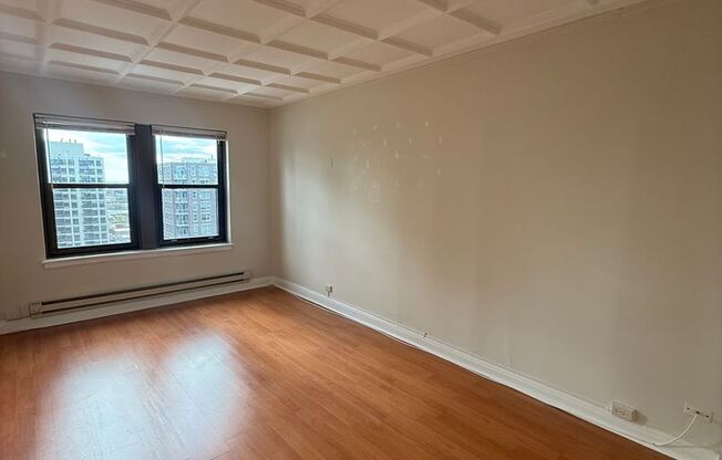 1 bed, 1 bath, 714 sqft, $2,616, Unit 1801