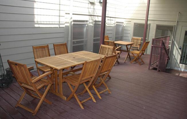 1 bed, 1 bath, 789 sqft, $1,600