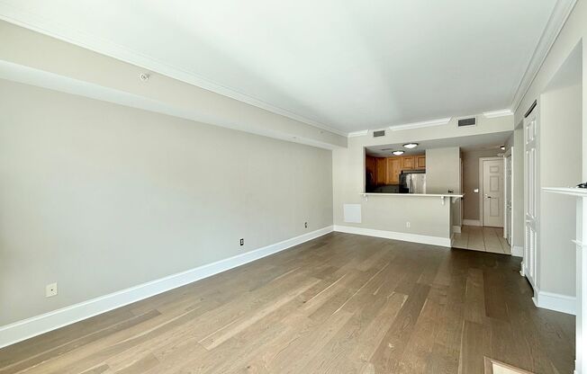 Stunning 1BD, 1.5BA Downtown Raleigh Condo Within Walking Distance to All Glenwood Ave. Has to Offer!