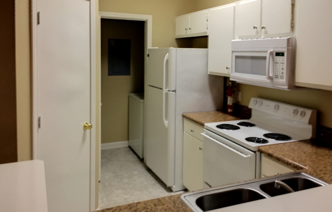 2 beds, 2 baths, $1,500