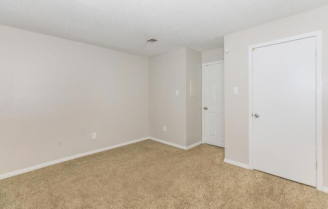 1 bed, 1 bath, 700 sqft, $788