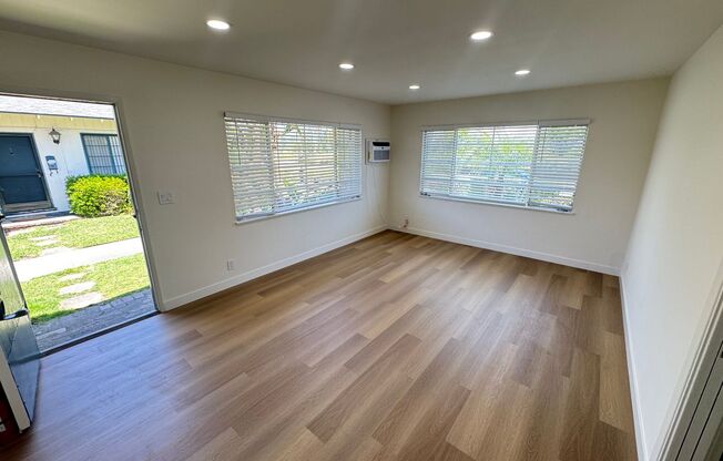 Cute Apartment in Arcadia! Great Location, Schedule A Tour Today!