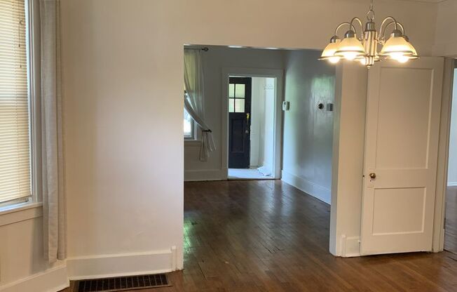 Great, first floor duplex in Squirrel Hill