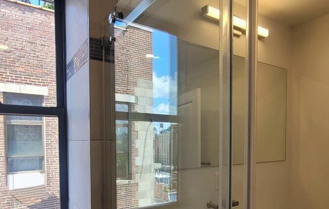 2 beds, 2 baths, $8,000, Unit 15B