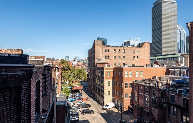 1 bed, 1 bath, 612 sqft, $3,200, Unit 4E