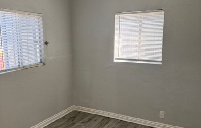 3 beds, 1 bath, 1,075 sqft, $2,495, Unit 2028-A