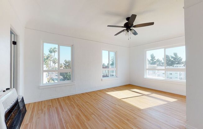 1 bed, 1 bath, 400 sqft, $1,841, Unit 2
