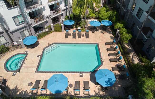 Welcome to Regents Court