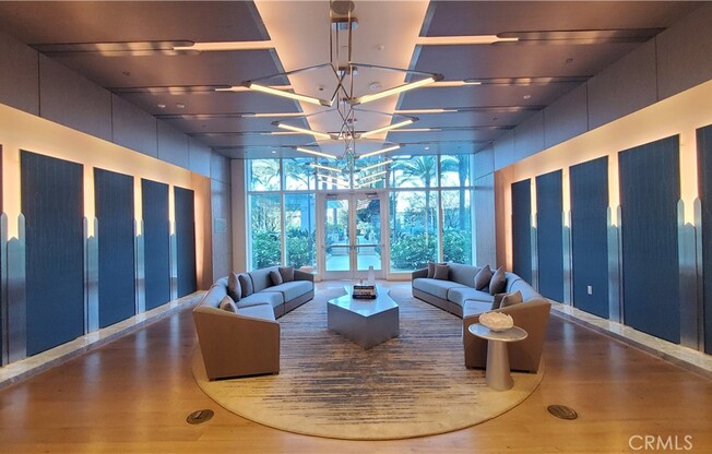 1 bed, 1 bath, 714 sqft, $2,400, Unit 1122