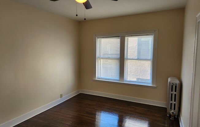 2 beds, 1 bath, $1,445, Unit 7070-2W