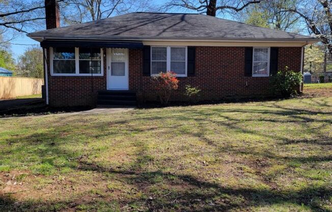 Newly Remodeled 3 Bed/2 Bath Home in Wonderful Location Off Radio Rd - Statesville - Close to Park and Walking Trails