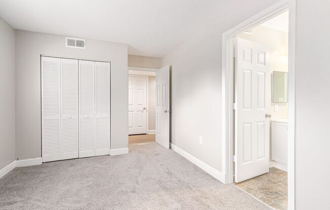 2 beds, 2 baths, 810 sqft, $1,250, Unit 135