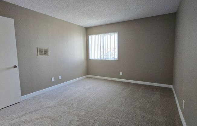1 bed, 1 bath, 640 sqft, $2,095, Unit 650 - 89