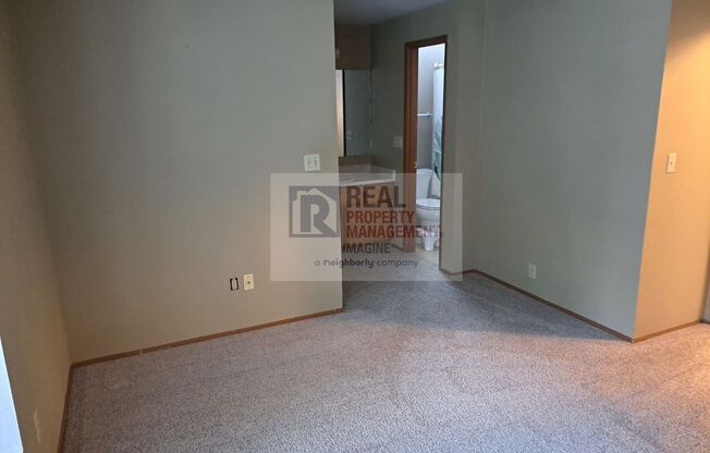 2 beds, 2 baths, $2,095