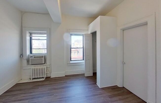 2 beds, 1 bath, 764 sqft, $1,649, Unit 1301-51