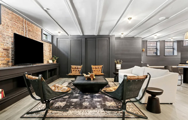 1 bed, 1 bath, $3,695, Unit 110