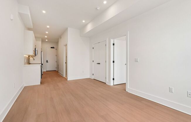 1 bed, 1 bath, 660 sqft, $1,788, Unit 206