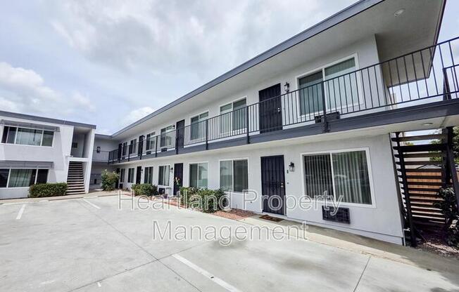 4879 PARKS AVE
