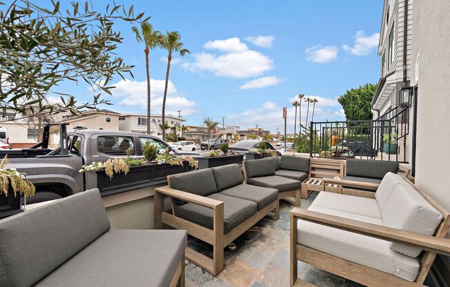 Weekly Vacation Rental on Balboa Peninsula