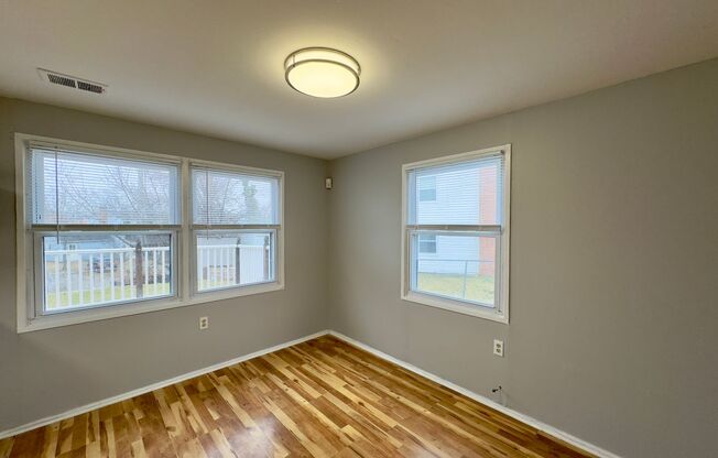 Charming 3 Bed/1.5Bath in Parkville, MD!