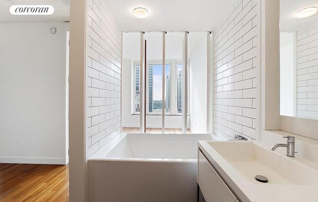 1 bed, 1 bath, 791 sqft, $6,000, Unit 45B