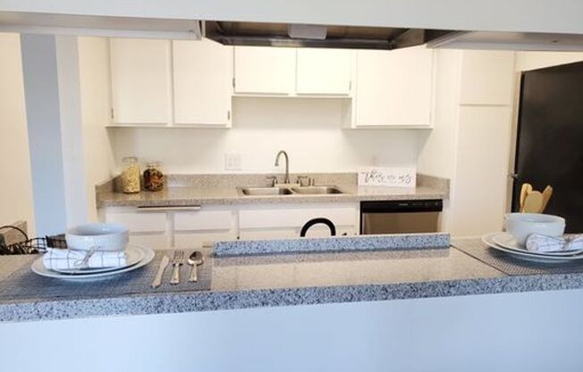 1 bed, 1 bath, 818 sqft, $2,195, Unit 143