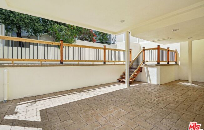 5131 CAMPO RD