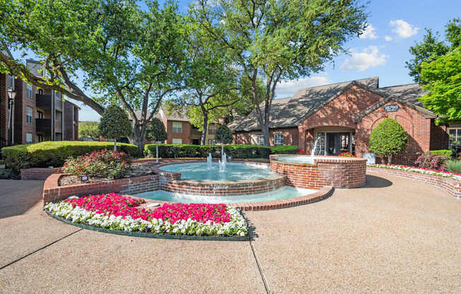 Preston Bend Apartment Homes | Dallas, TX