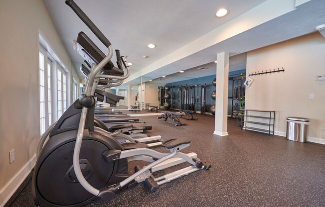 2 beds, 2 baths, 1,550 sqft, $2,030, Unit 6510