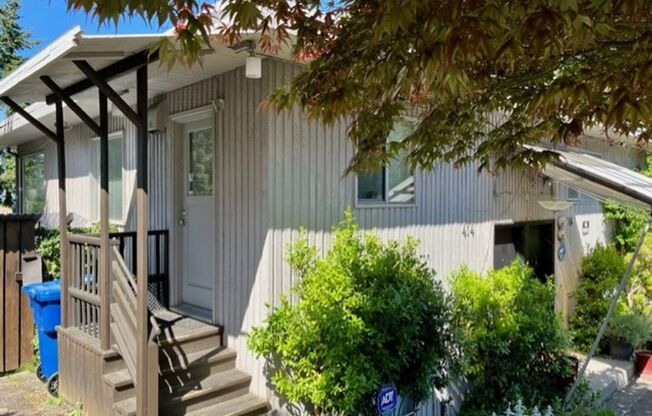 North Queen Anne Duplex