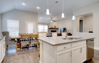 4817 BIG BEAR CIR