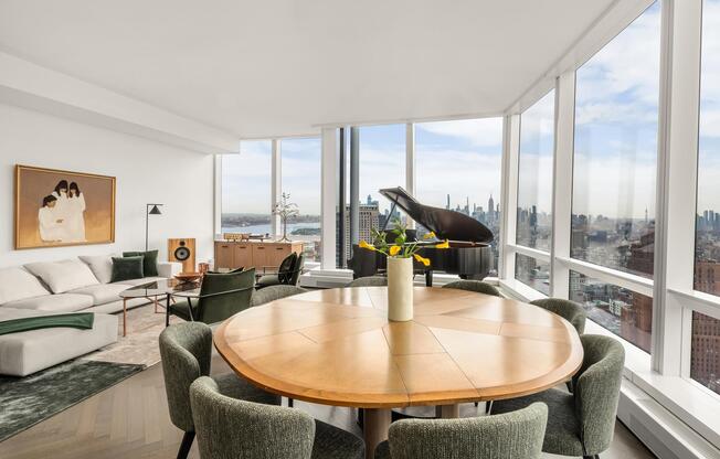 3 beds, 4.5 baths, 2,852 sqft, $34,500, Unit 47E