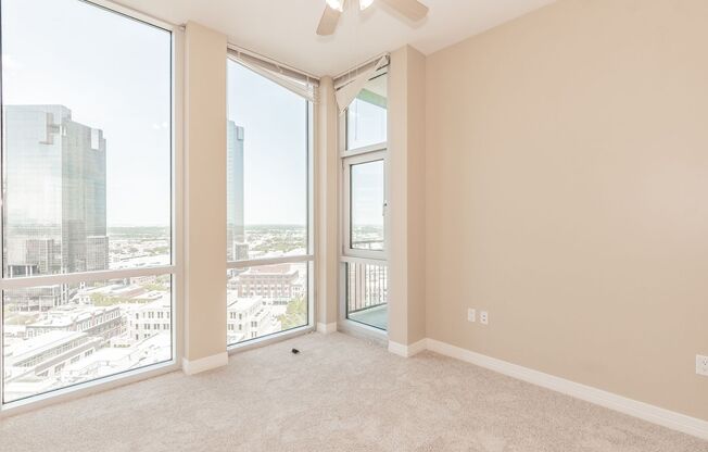 1 bed, 1 bath, $2,695