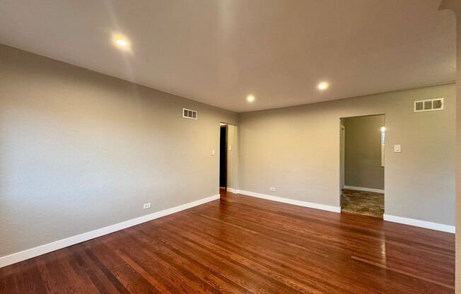 Updated 3 Bedroom 2 Bath Single Family Home Available NOW!!