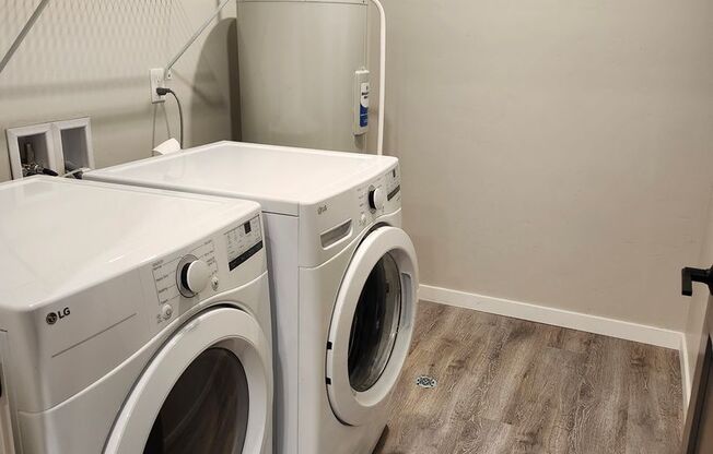 2 beds, 2 baths, 1,028 sqft, $1,700, Unit 312