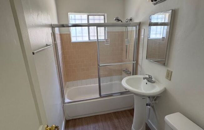 1 bed, 1 bath, 785 sqft, $1,850, Unit UNIT 1