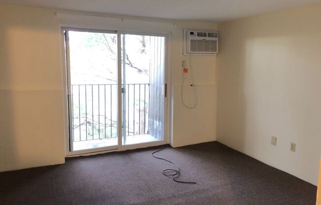 1 bed, 1 bath, 600 sqft, $1,950, Unit 151 - Unit 21