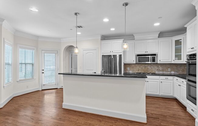 Luxury Highland Park Living