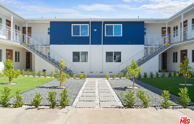 420 S SEPULVEDA BLVD