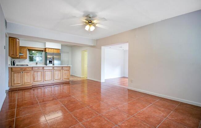 2513 LAFAYETTE AVE