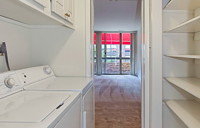 3 beds, 2.5 baths, 1,400 sqft, $3,750, Unit 1