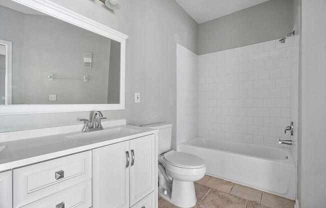 2 beds, 2 baths, $1,600, Unit # 1921