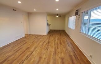 2 beds, 1 bath, 1,000 sqft, $3,095, Unit 04