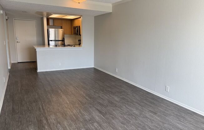 1 bed, 1 bath, 671 sqft, $2,435, Unit 486