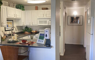 2 beds, 2 baths, 1,085 sqft, $1,485