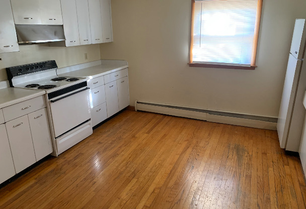 $550 - 1 bed 1 bath - Multi Family Home