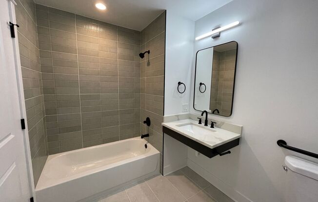 1 bed, 1 bath, 546 sqft, $1,899, Unit 107