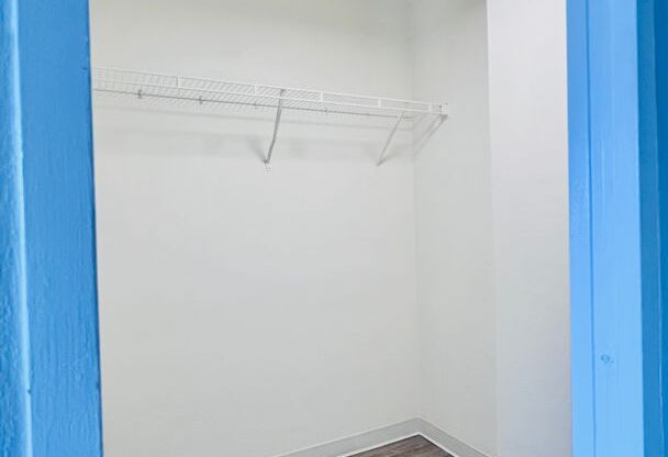 Studio, 1 bath, 320 sqft, $800, Unit # 318